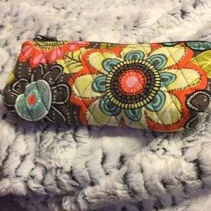 Quilted rectangular pouch